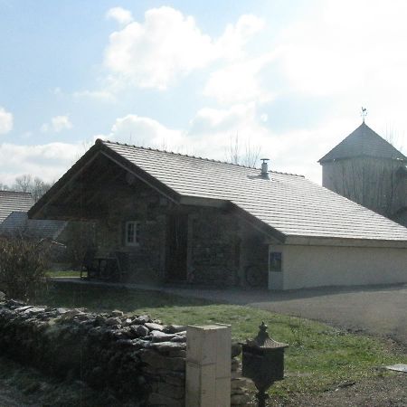 Chambre D'Hotes Chez Karine Et Roland Le Fied Exterior foto
